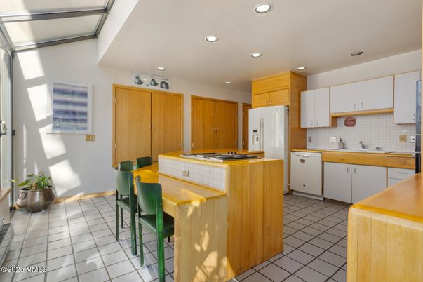 Interior, Kitchen, Recessed Lighting