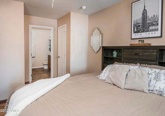 Bathroom, Bedroom, Interior