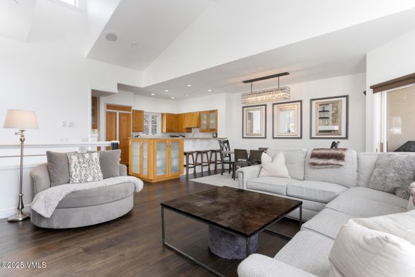 Chandelier, Dining room, Interior, Kitchen, Living room, Pendant Lights, Recessed Lighting, Wood Texture Flooring