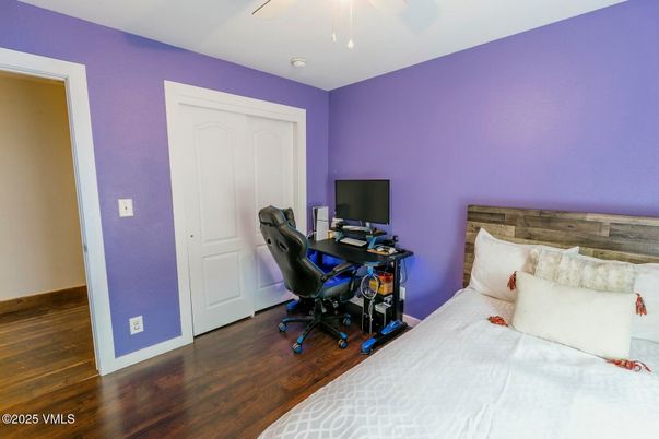 Bedroom, Home Office, Interior, Wood Texture Flooring