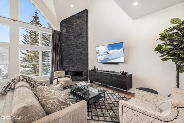 Fireplace, Interior, Living room, Recessed Lighting
