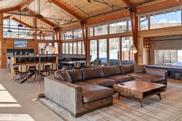 Dining room, Interior, Living room, Pendant Lights, Wooden Beams, Wooden Ceilings, Wooden Walls