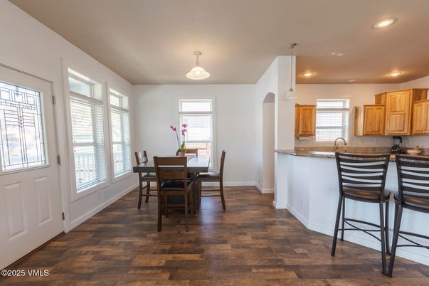 Dining room, Interior, Kitchen, Pendant Lights, Recessed Lighting, Wood Texture Flooring