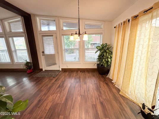 Empty room, Interior, Pendant Lights, Wood Texture Flooring