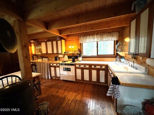 Interior, Kitchen, Stainless Steel Appliances, Wooden Beams, Wooden Ceilings, Wood Texture Flooring