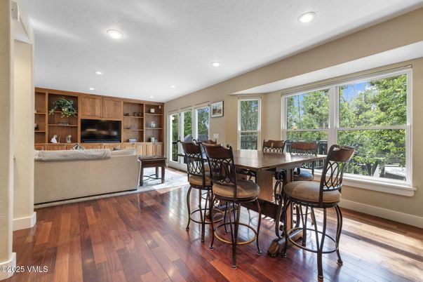 Dining room, Interior, Living room, Recessed Lighting, Wood Texture Flooring