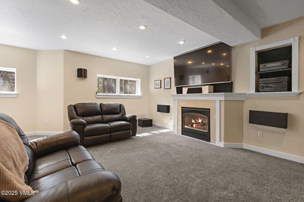 Fireplace, Interior, Living room, Recessed Lighting