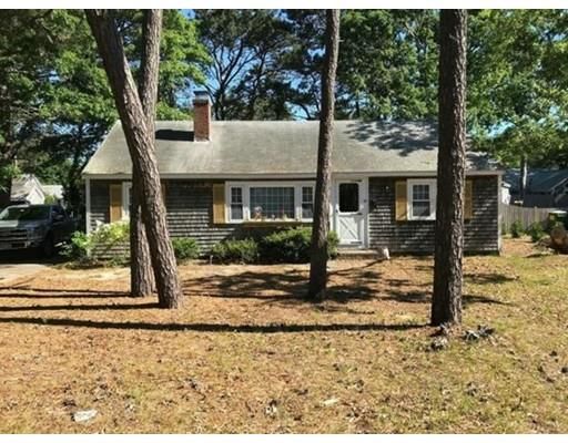 Backyard, Exterior, Facade, Cape Cod