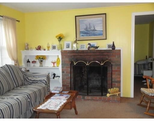Fireplace, Interior, Living room