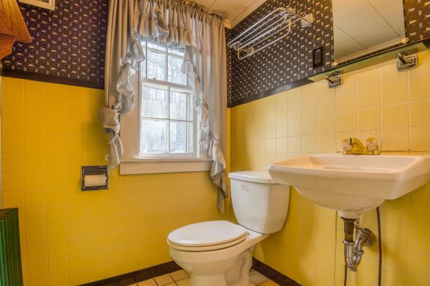 Bathroom, Interior