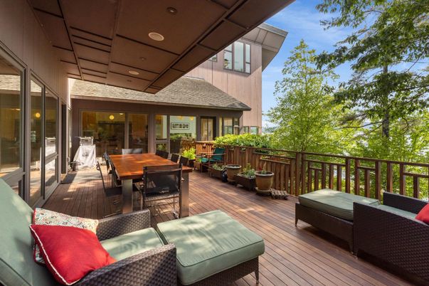 Exterior, Wood Texture Flooring