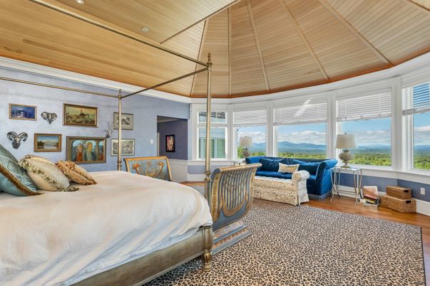 Bedroom, Interior, Recessed Lighting, Wooden Ceilings, Wood Texture Flooring