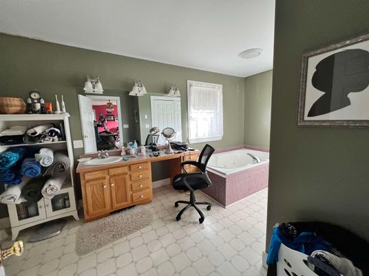 Bathroom, Home Office, Interior