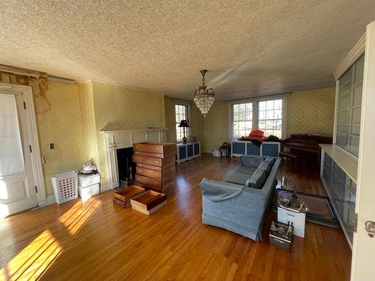 Chandelier, Fireplace, Interior, Living room, Piano, Wood Texture Flooring