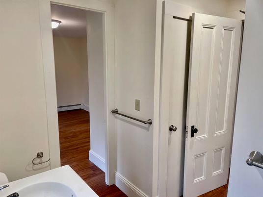 DE Listing image placeholder