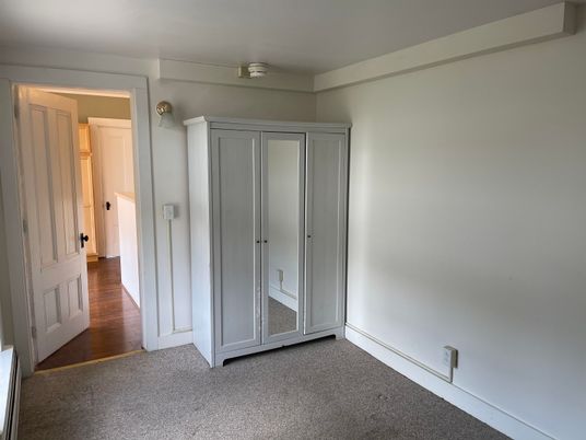 DE Listing image placeholder