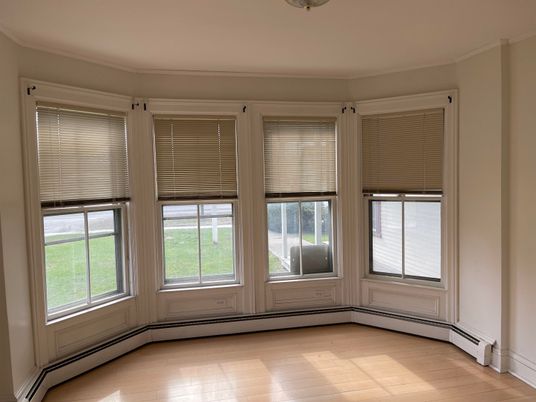 DE Listing image placeholder