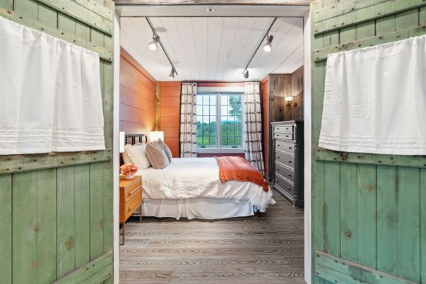Bedroom, Interior, Wooden Walls