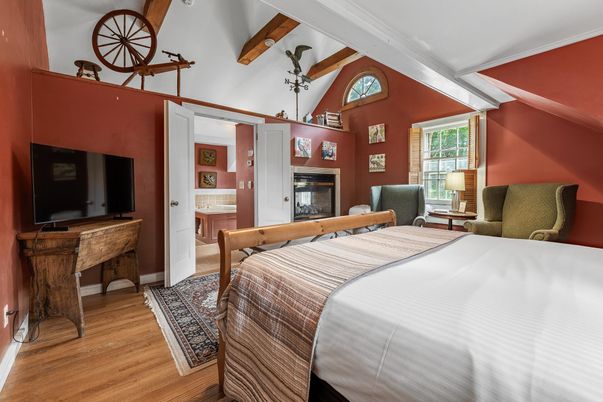 Bedroom, Fireplace, Interior, Wood Texture Flooring