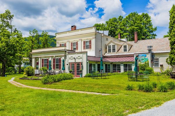 Backyard, Exterior, Facade, Georgian