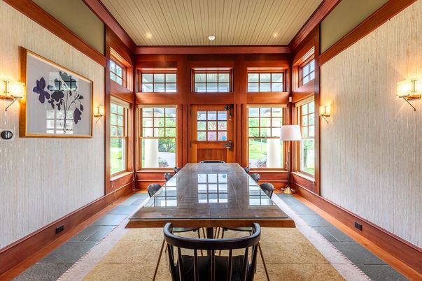 Game Room, Interior, Recessed Lighting