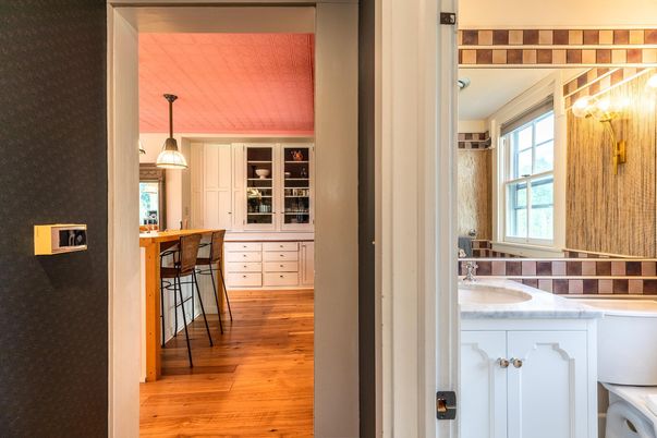 Bathroom, Interior, Pendant Lights, Wood Texture Flooring