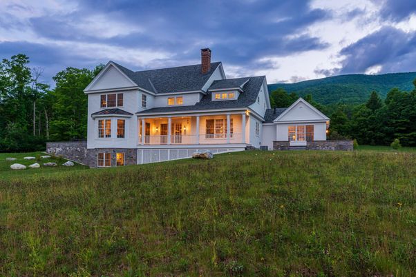 Backyard, Exterior, Facade, Farmhouse