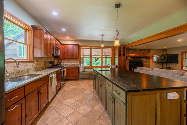Fireplace, Interior, Kitchen, Pendant Lights, Recessed Lighting