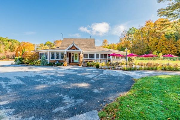 Backyard, Exterior, Facade, Cape Cod