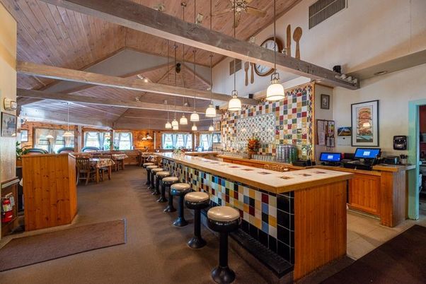 Dining room, Interior, Kitchen, Pendant Lights, Wooden Beams, Wooden Ceilings