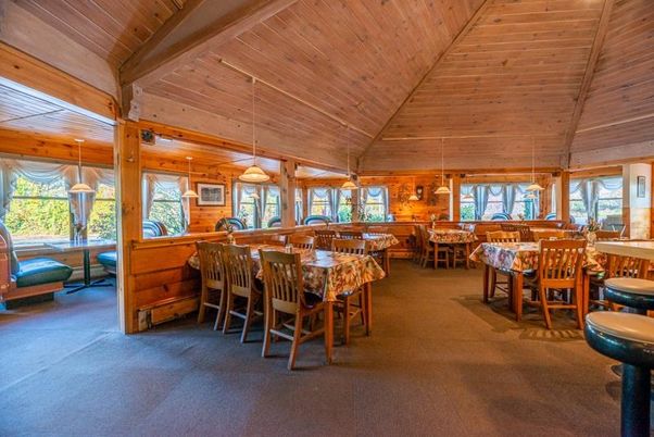 Dining room, Interior, Pendant Lights, Wooden Beams, Wooden Ceilings, Wooden Walls
