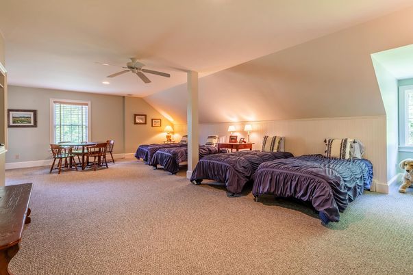 Bedroom, Dining room, Interior, Recessed Lighting