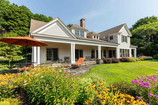 Backyard, Exterior, Facade, Farmhouse