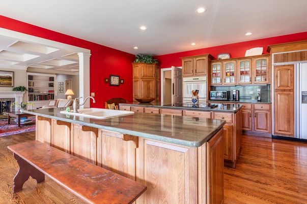Fireplace, Interior, Kitchen, Recessed Lighting, Wood Texture Flooring