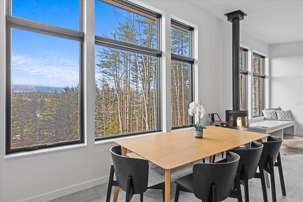 Dining room, Fireplace, Interior