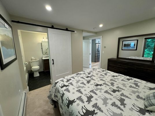 Bathroom, Bedroom, Interior, Recessed Lighting