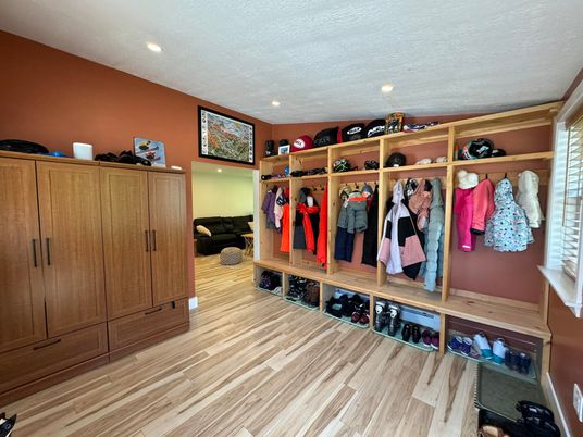 Interior, Recessed Lighting, Walk-in Closets, Wood Texture Flooring
