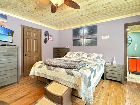 Bedroom, Interior, Wood Texture Flooring