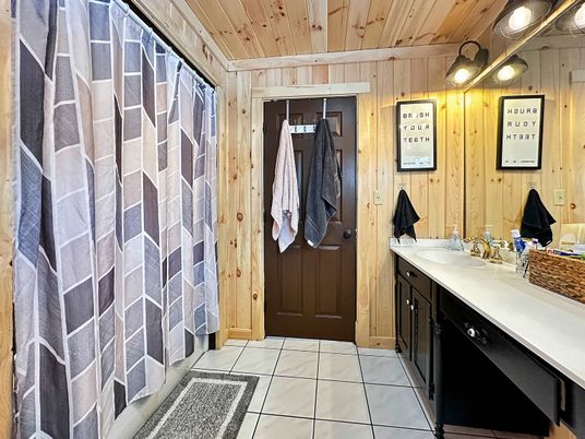 Bathroom, Interior, Wooden Ceilings, Wooden Walls