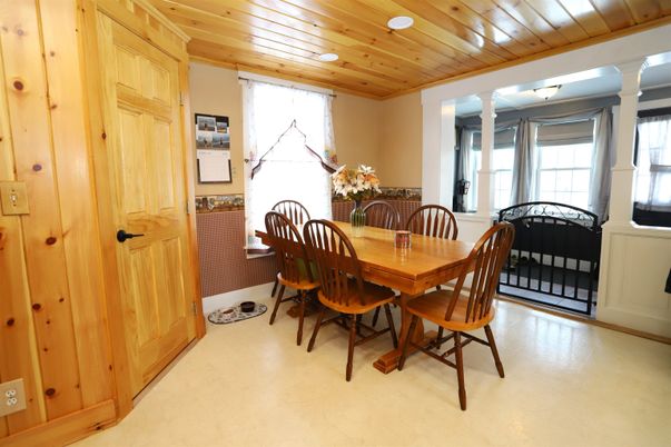 Dining room, Interior, Recessed Lighting, Wooden Ceilings