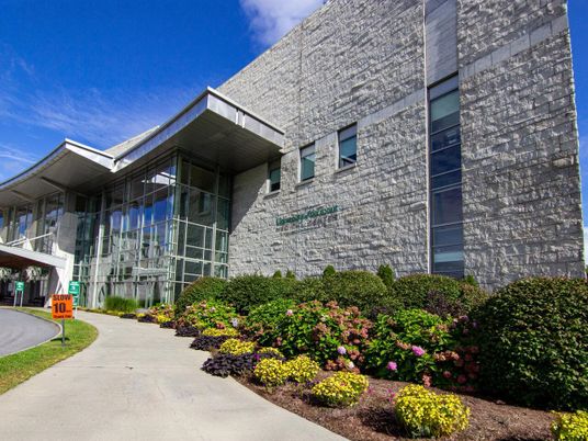 Exterior, Facade, Highrise