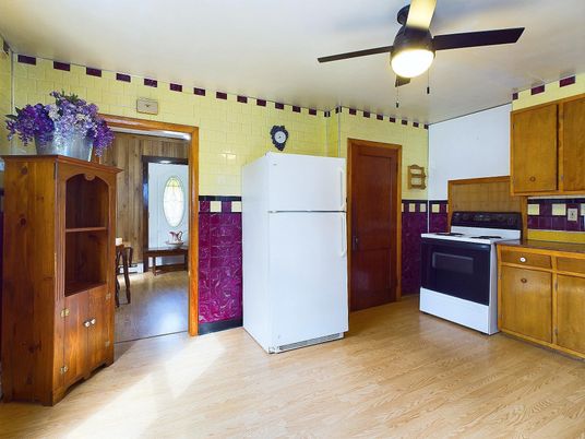 Interior, Kitchen, Wood Texture Flooring