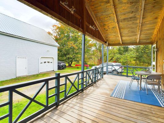 Exterior, Wood Texture Flooring
