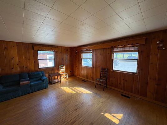 Empty room, Interior, Wood Texture Flooring, Wooden Walls
