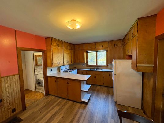 Interior, Kitchen, Wood Texture Flooring, Wooden Walls