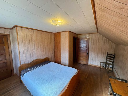 Bedroom, Interior, Wood Texture Flooring, Wooden Walls