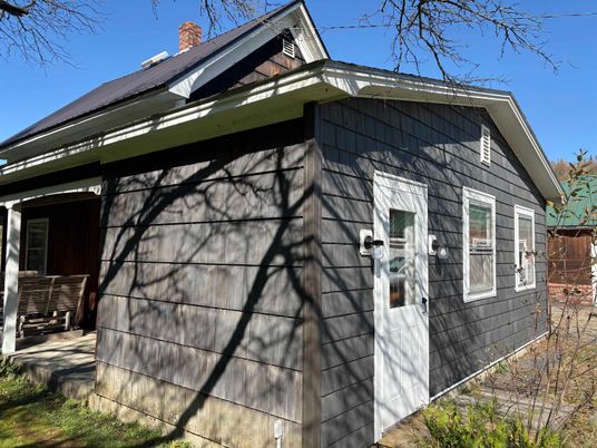 Exterior, Solar Panels