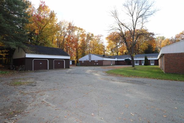 Backyard, Detached Garage, Exterior