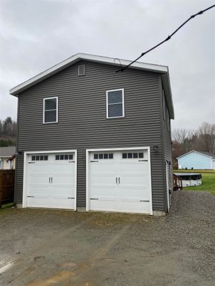 Detached Garage, Exterior