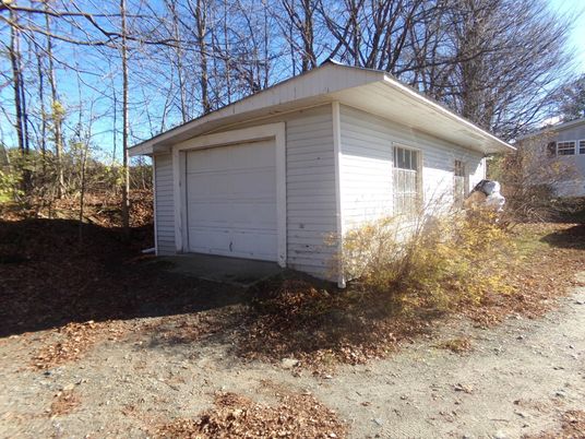 Detached Garage, Exterior